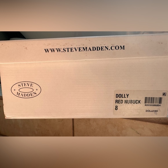 Steve Madden Dolly Pumps - Picture 2 of 3